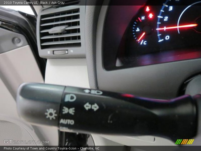 Black / Ash Gray 2010 Toyota Camry LE