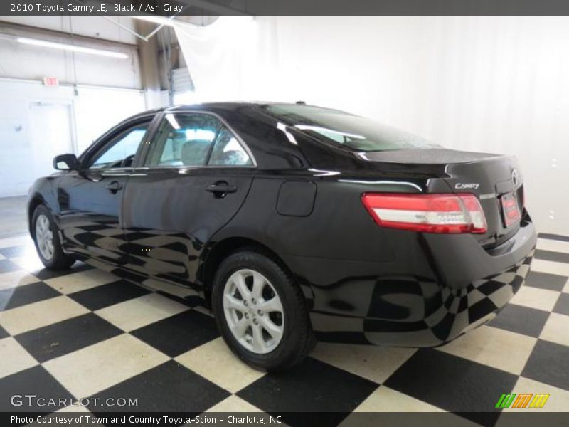 Black / Ash Gray 2010 Toyota Camry LE
