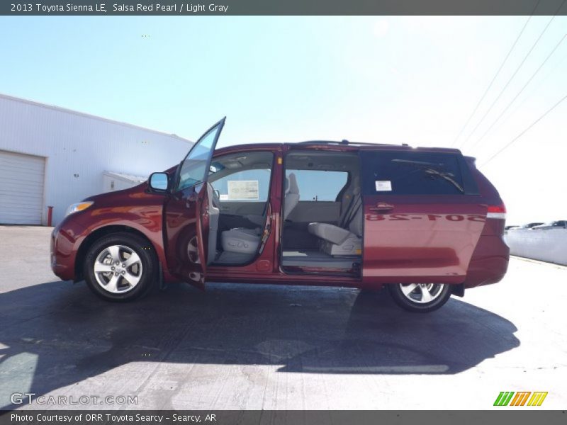 Salsa Red Pearl / Light Gray 2013 Toyota Sienna LE