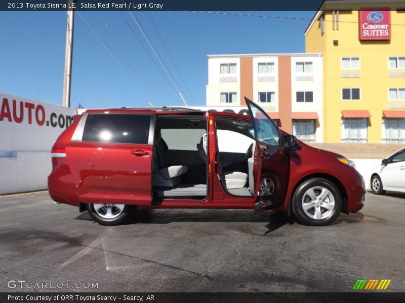 Salsa Red Pearl / Light Gray 2013 Toyota Sienna LE
