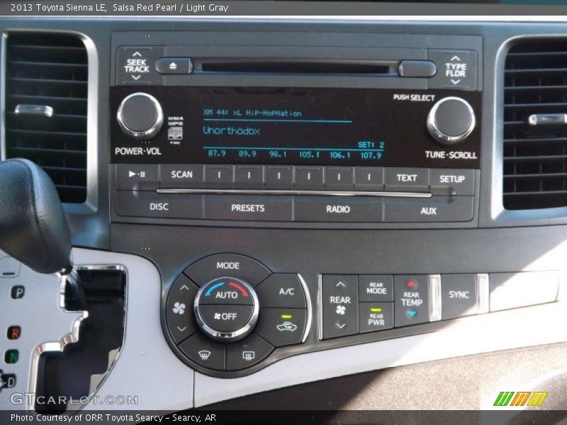 Controls of 2013 Sienna LE