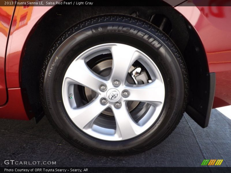 Salsa Red Pearl / Light Gray 2013 Toyota Sienna LE
