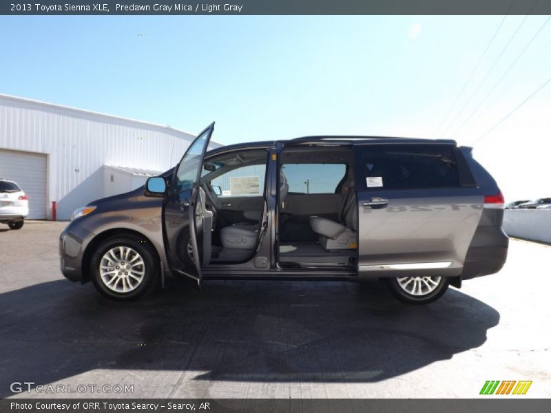 Predawn Gray Mica / Light Gray 2013 Toyota Sienna XLE