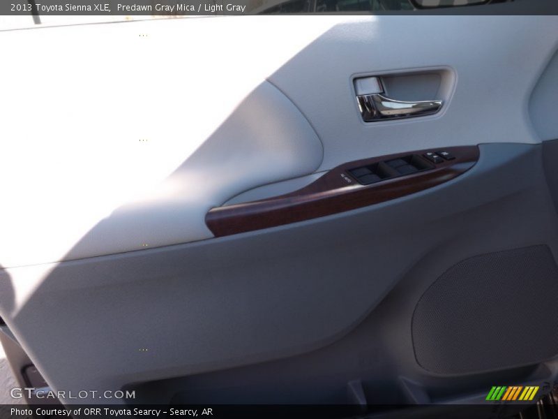 Predawn Gray Mica / Light Gray 2013 Toyota Sienna XLE