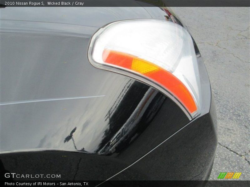 Wicked Black / Gray 2010 Nissan Rogue S