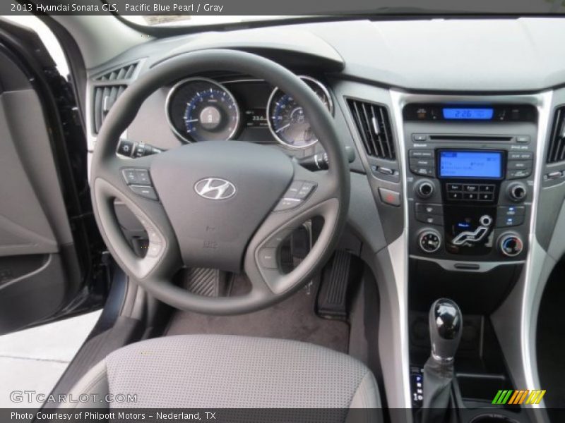 Pacific Blue Pearl / Gray 2013 Hyundai Sonata GLS