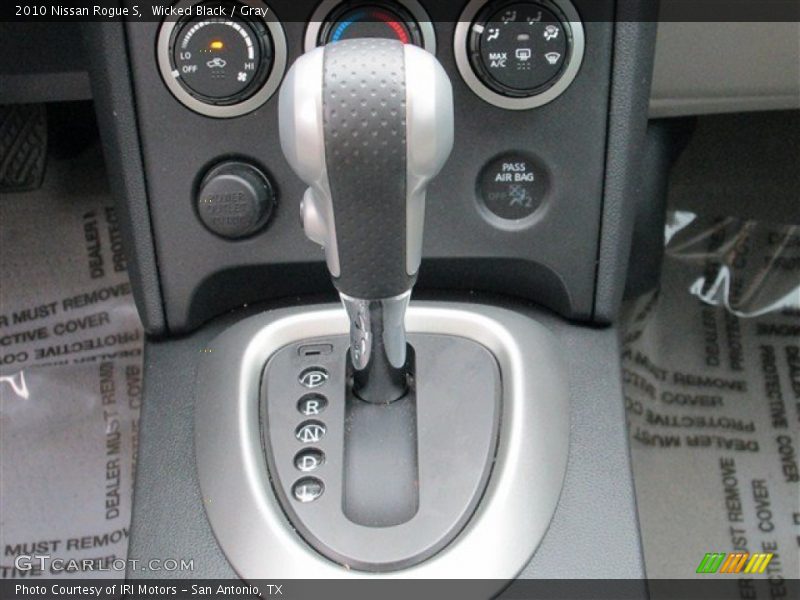 Wicked Black / Gray 2010 Nissan Rogue S