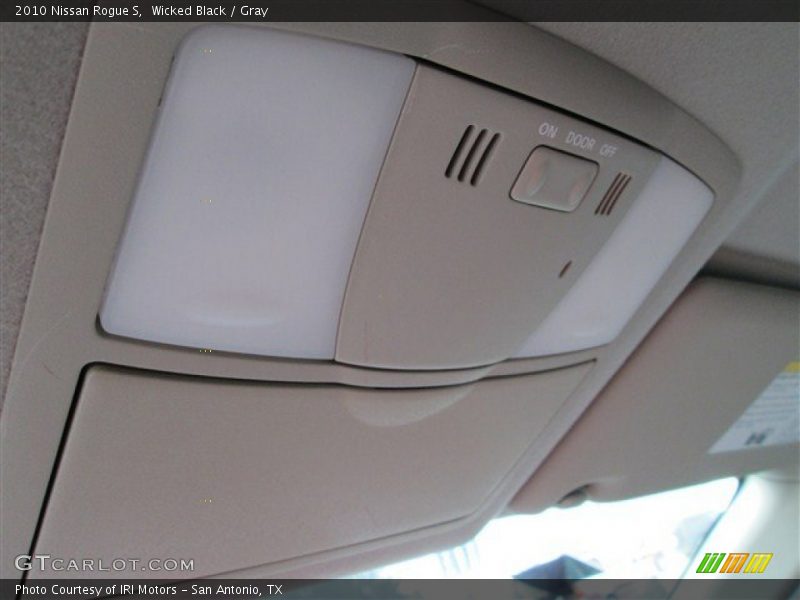 Wicked Black / Gray 2010 Nissan Rogue S