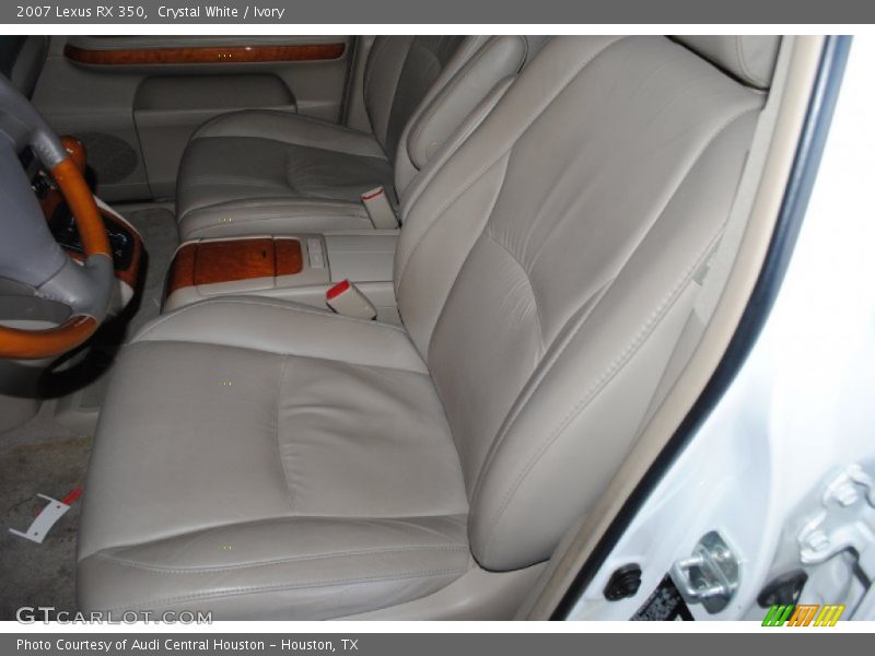 Front Seat of 2007 RX 350