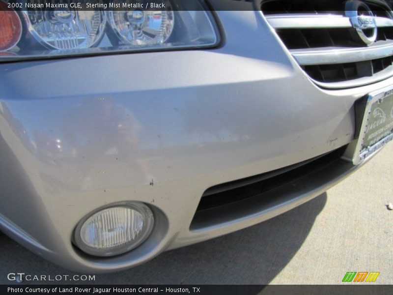 Sterling Mist Metallic / Black 2002 Nissan Maxima GLE