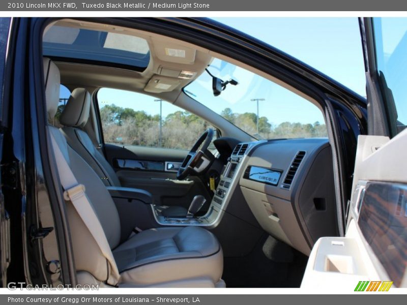 Tuxedo Black Metallic / Medium Light Stone 2010 Lincoln MKX FWD