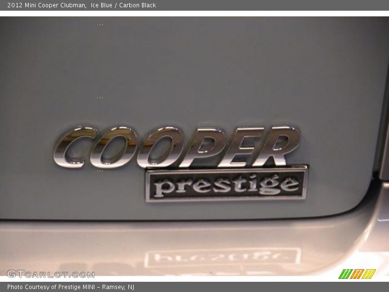 Ice Blue / Carbon Black 2012 Mini Cooper Clubman