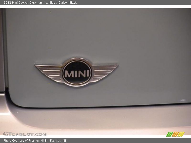 Ice Blue / Carbon Black 2012 Mini Cooper Clubman