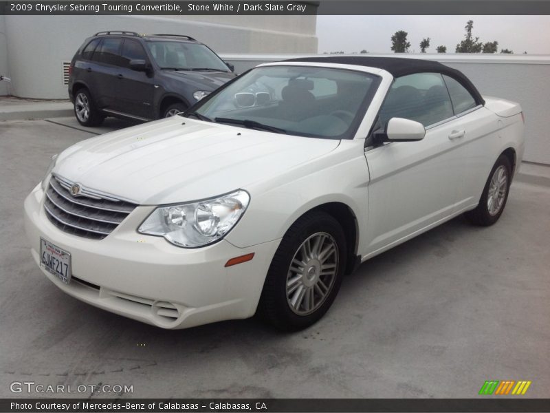 Front 3/4 View of 2009 Sebring Touring Convertible