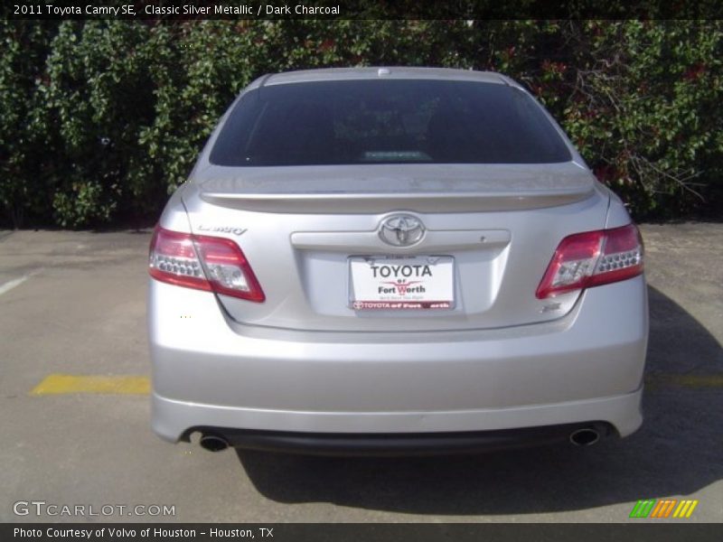Classic Silver Metallic / Dark Charcoal 2011 Toyota Camry SE