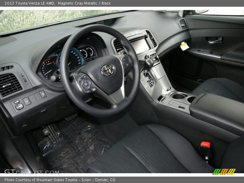 Magnetic Gray Metallic / Black 2013 Toyota Venza LE AWD