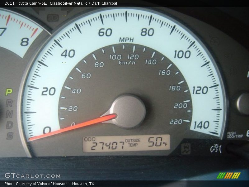 Classic Silver Metallic / Dark Charcoal 2011 Toyota Camry SE