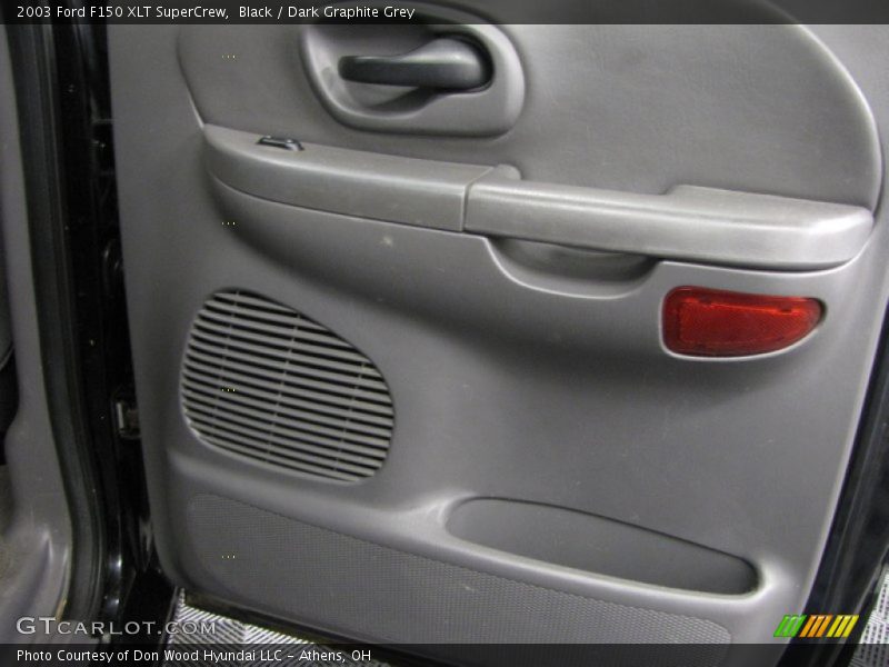 Black / Dark Graphite Grey 2003 Ford F150 XLT SuperCrew
