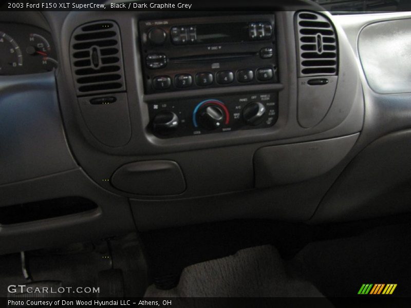 Black / Dark Graphite Grey 2003 Ford F150 XLT SuperCrew