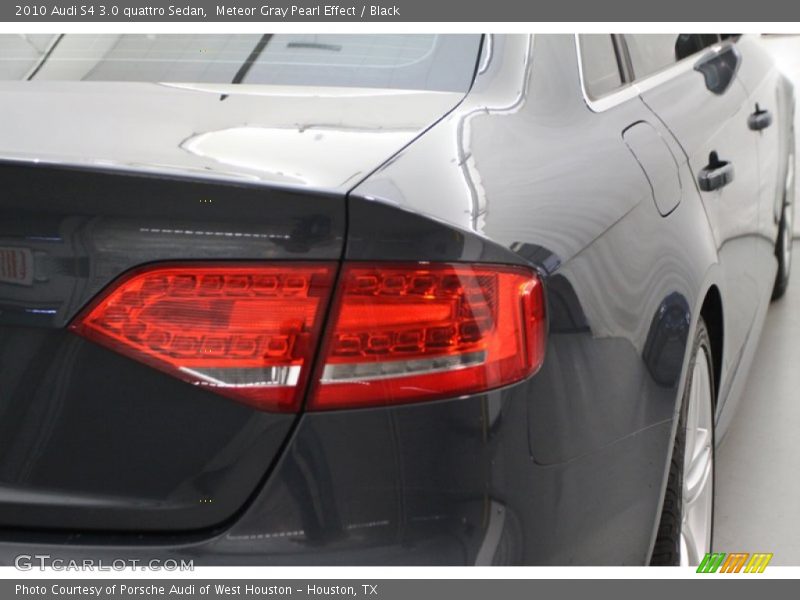 Meteor Gray Pearl Effect / Black 2010 Audi S4 3.0 quattro Sedan
