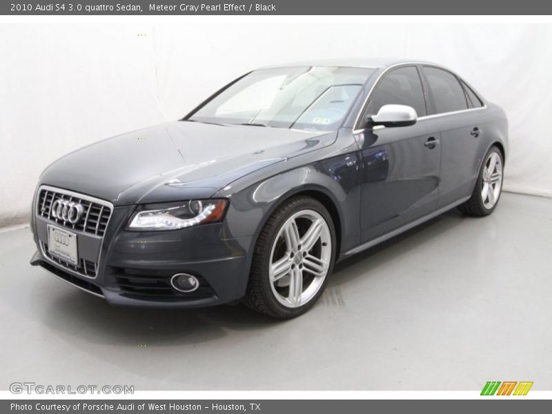 Front 3/4 View of 2010 S4 3.0 quattro Sedan