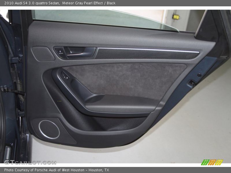 Door Panel of 2010 S4 3.0 quattro Sedan