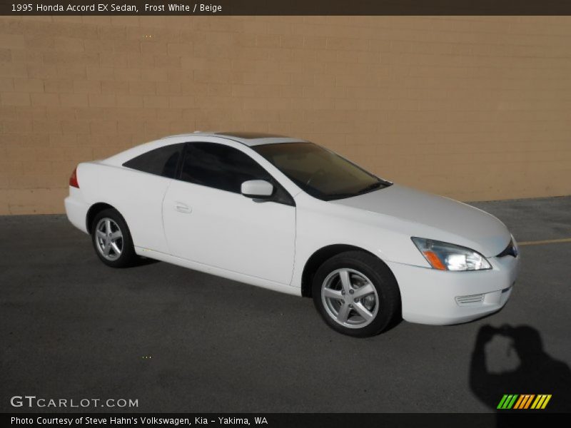 Frost White / Beige 1995 Honda Accord EX Sedan