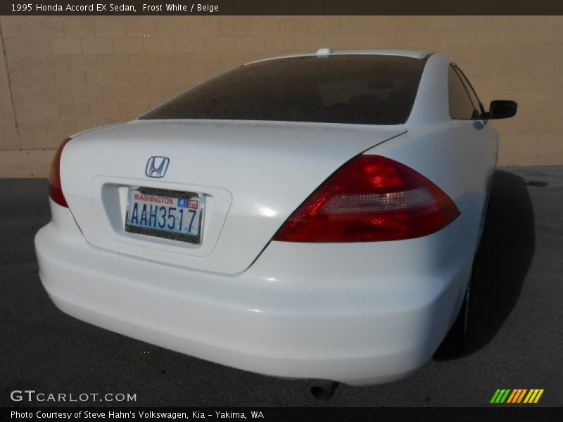 Frost White / Beige 1995 Honda Accord EX Sedan