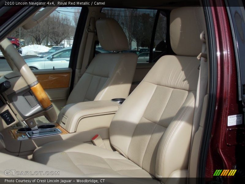 Front Seat of 2010 Navigator 4x4