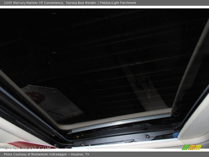 Norsea Blue Metallic / Pebble/Light Parchment 2005 Mercury Mariner V6 Convenience
