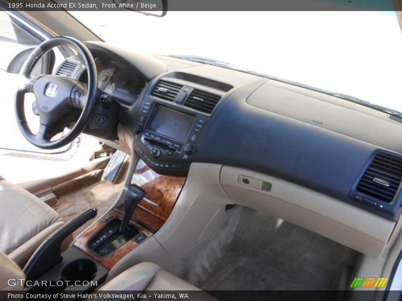 Dashboard of 1995 Accord EX Sedan