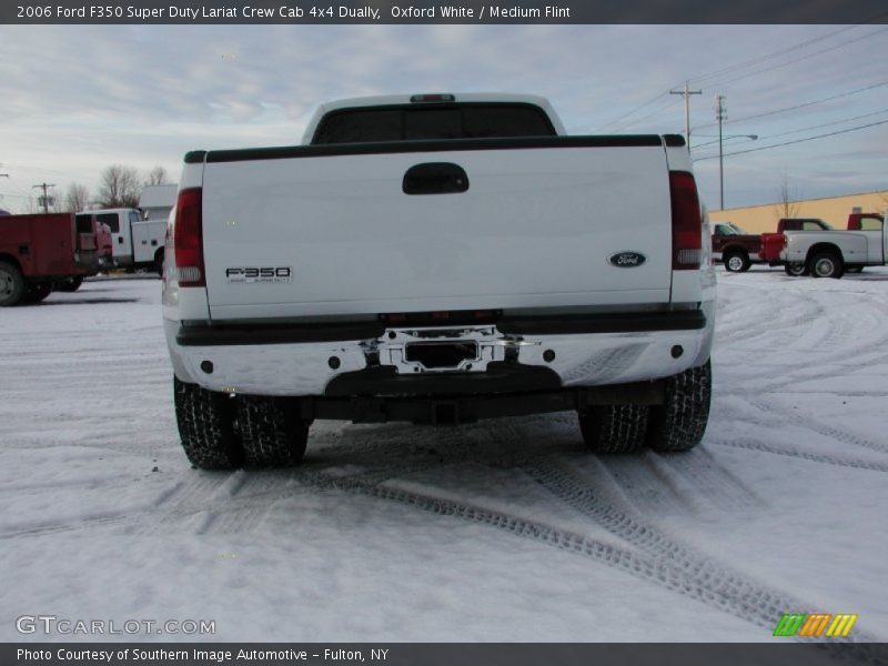 Oxford White / Medium Flint 2006 Ford F350 Super Duty Lariat Crew Cab 4x4 Dually