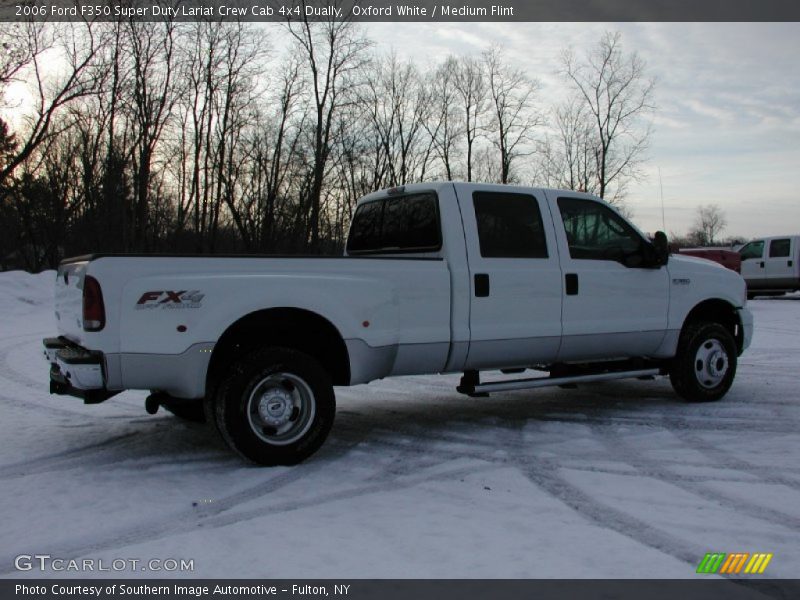 Oxford White / Medium Flint 2006 Ford F350 Super Duty Lariat Crew Cab 4x4 Dually