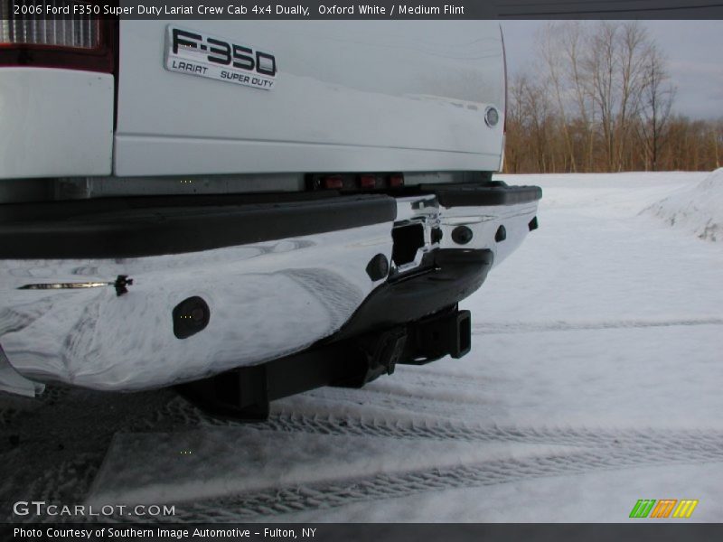 Oxford White / Medium Flint 2006 Ford F350 Super Duty Lariat Crew Cab 4x4 Dually