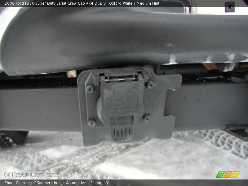 Oxford White / Medium Flint 2006 Ford F350 Super Duty Lariat Crew Cab 4x4 Dually