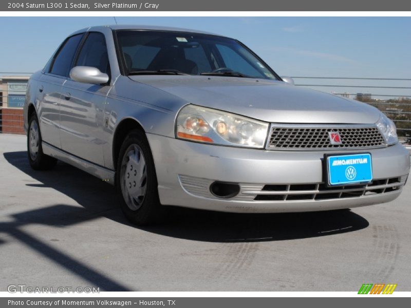 Silver Platinum / Gray 2004 Saturn L300 1 Sedan