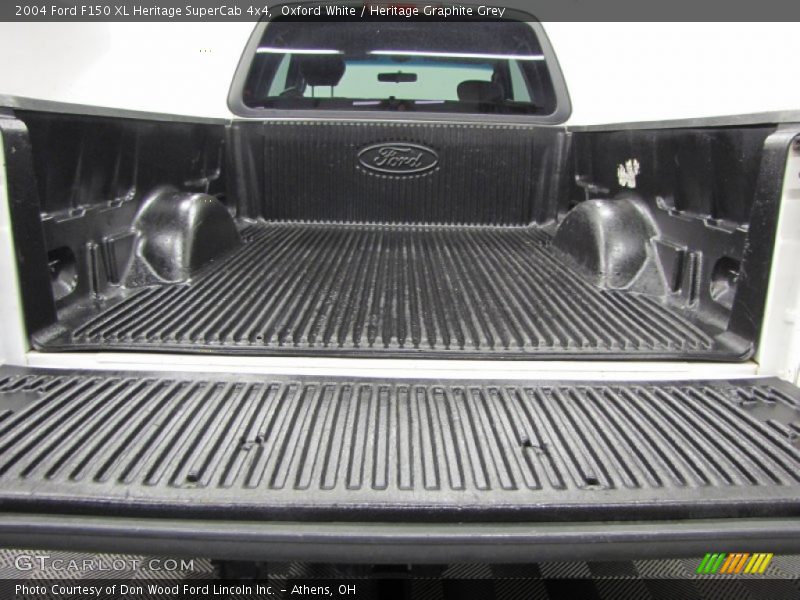 Oxford White / Heritage Graphite Grey 2004 Ford F150 XL Heritage SuperCab 4x4