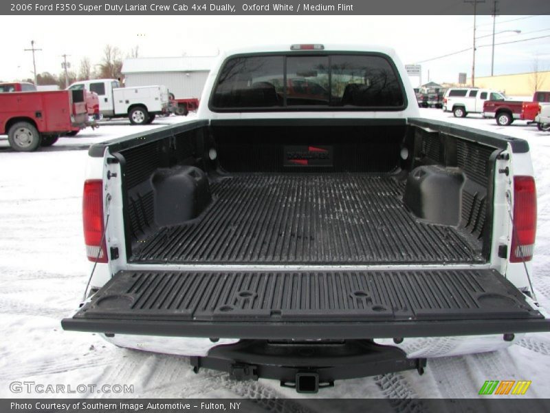 Oxford White / Medium Flint 2006 Ford F350 Super Duty Lariat Crew Cab 4x4 Dually
