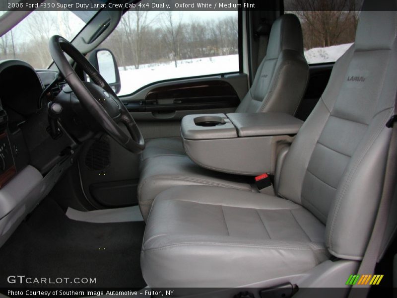 Front Seat of 2006 F350 Super Duty Lariat Crew Cab 4x4 Dually