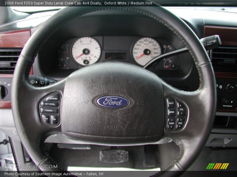 Oxford White / Medium Flint 2006 Ford F350 Super Duty Lariat Crew Cab 4x4 Dually