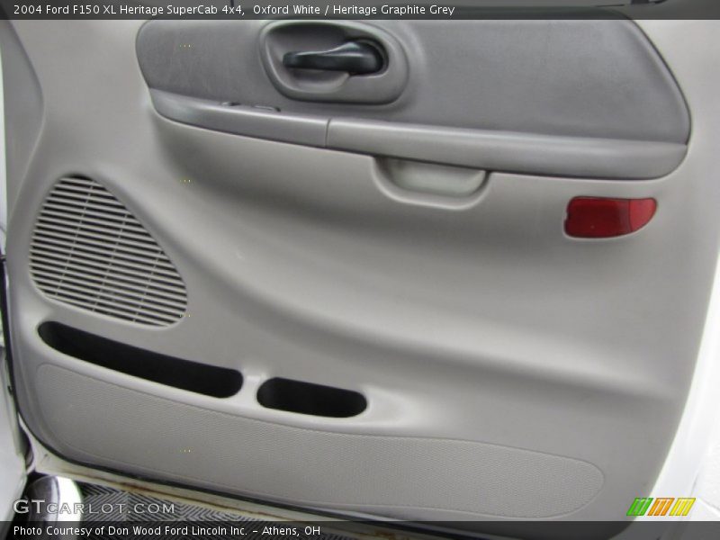 Oxford White / Heritage Graphite Grey 2004 Ford F150 XL Heritage SuperCab 4x4