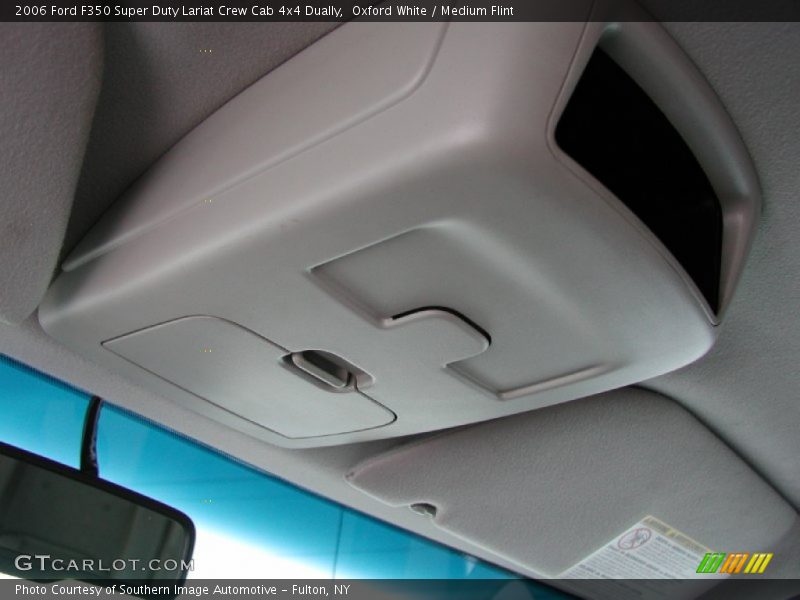 Oxford White / Medium Flint 2006 Ford F350 Super Duty Lariat Crew Cab 4x4 Dually