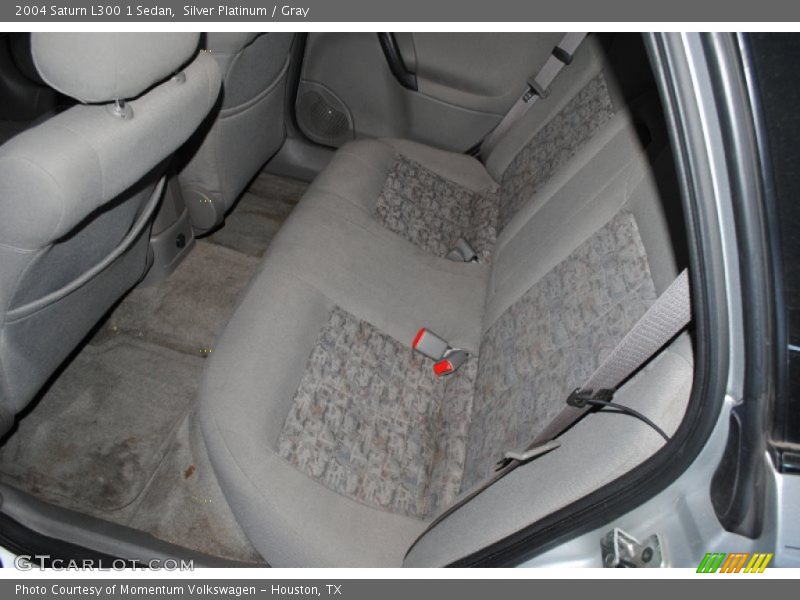 Silver Platinum / Gray 2004 Saturn L300 1 Sedan