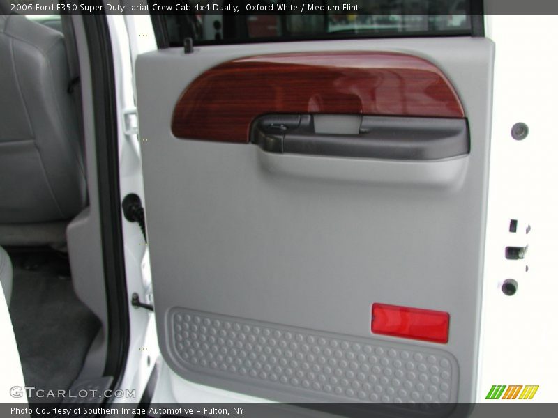 Oxford White / Medium Flint 2006 Ford F350 Super Duty Lariat Crew Cab 4x4 Dually