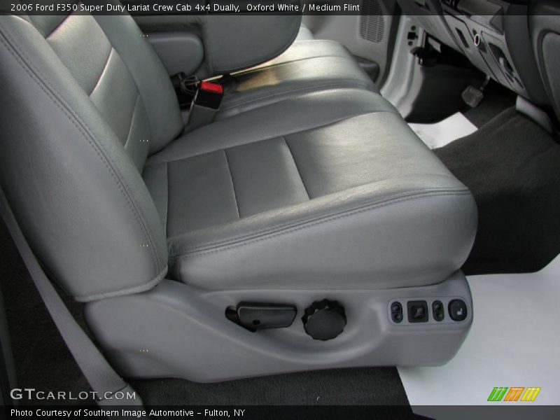 Oxford White / Medium Flint 2006 Ford F350 Super Duty Lariat Crew Cab 4x4 Dually