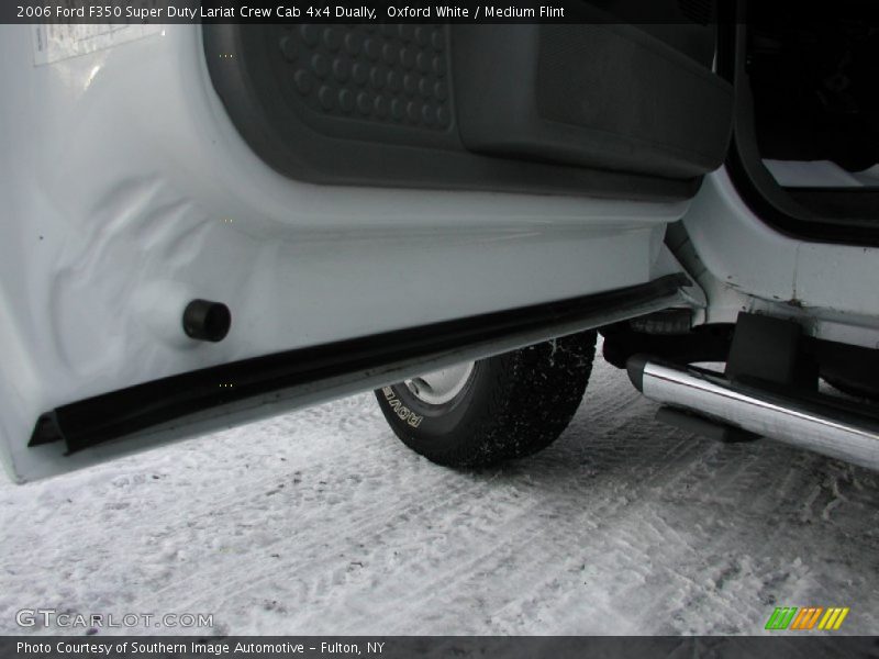 Oxford White / Medium Flint 2006 Ford F350 Super Duty Lariat Crew Cab 4x4 Dually
