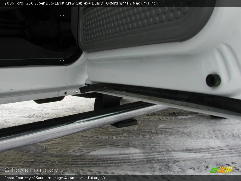 Oxford White / Medium Flint 2006 Ford F350 Super Duty Lariat Crew Cab 4x4 Dually