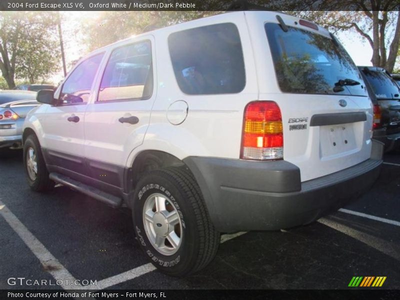 Oxford White / Medium/Dark Pebble 2004 Ford Escape XLS V6