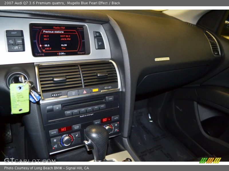 Mugello Blue Pearl Effect / Black 2007 Audi Q7 3.6 Premium quattro