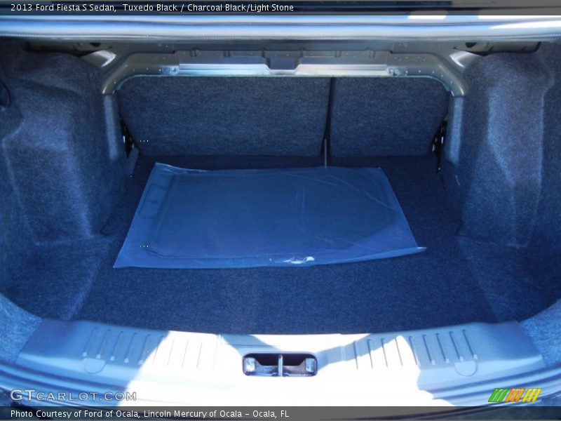 Tuxedo Black / Charcoal Black/Light Stone 2013 Ford Fiesta S Sedan